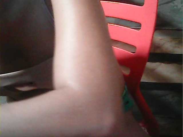 flowerhairypinay's BongaCams show and profile