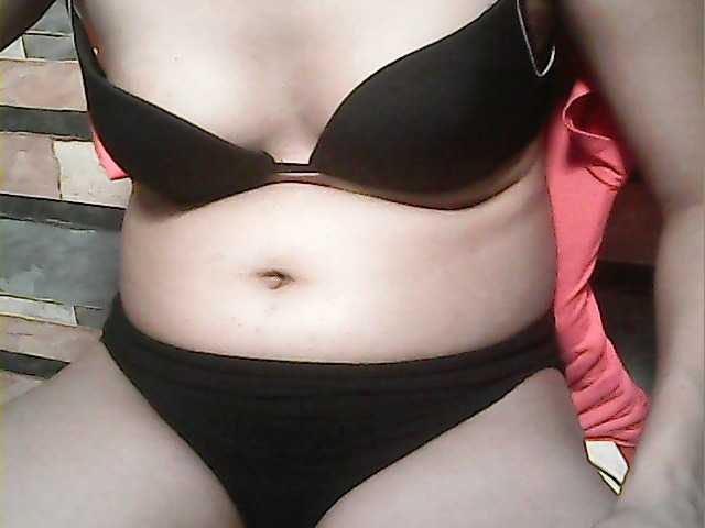 flowerhairypinay live cam on BongaCams