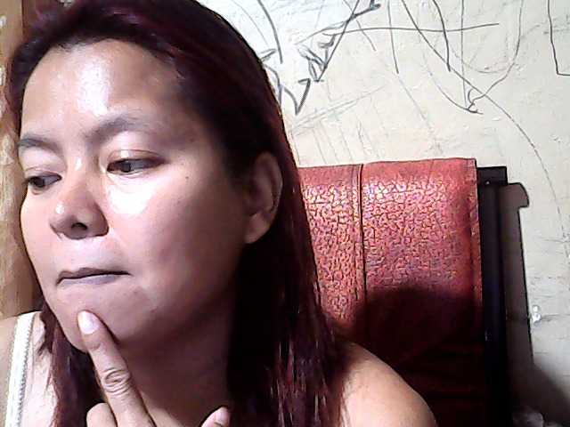 flowerhairypinay live cam on BongaCams
