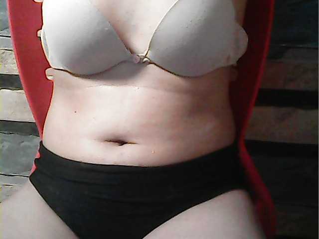 flowerhairypinay's BongaCams show and profile