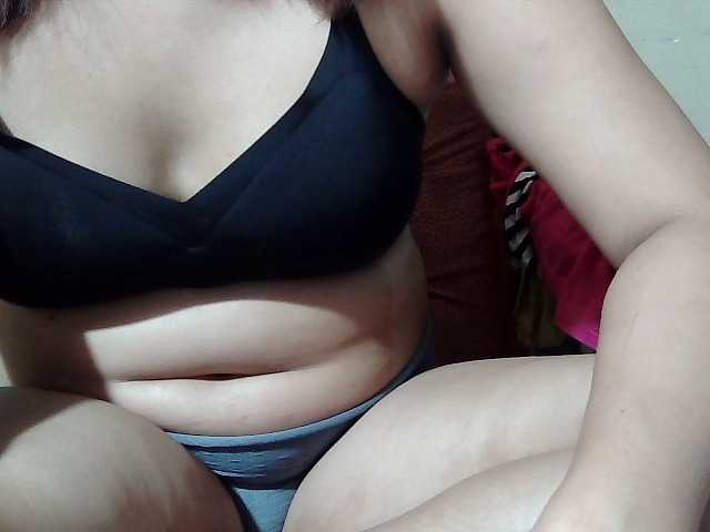 HornyNica live cam preview