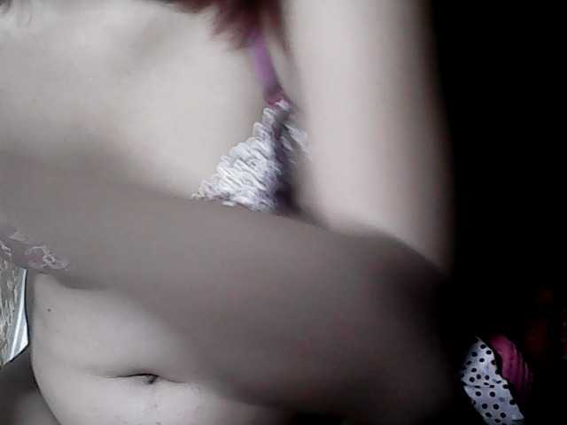 flowerhairypinay live cam on BongaCams