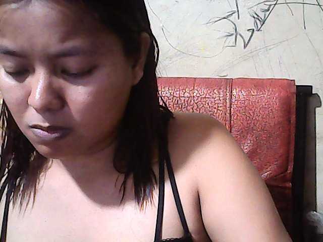 flowerhairypinay live cam on 