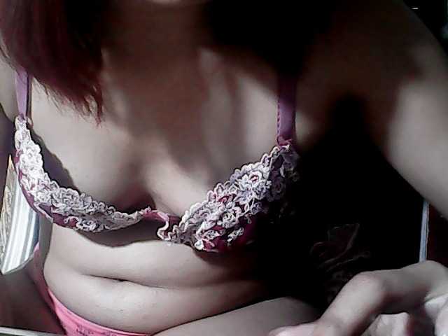 flowerhairypinay live cam on BongaCams