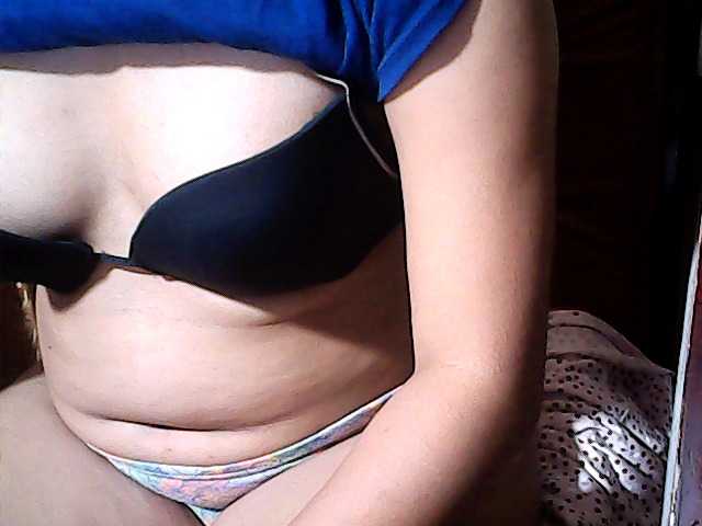 flowerhairypinay live webcam show