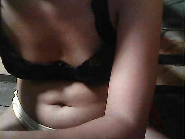 HornyNica webcam