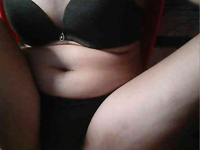 HornyNica webcam