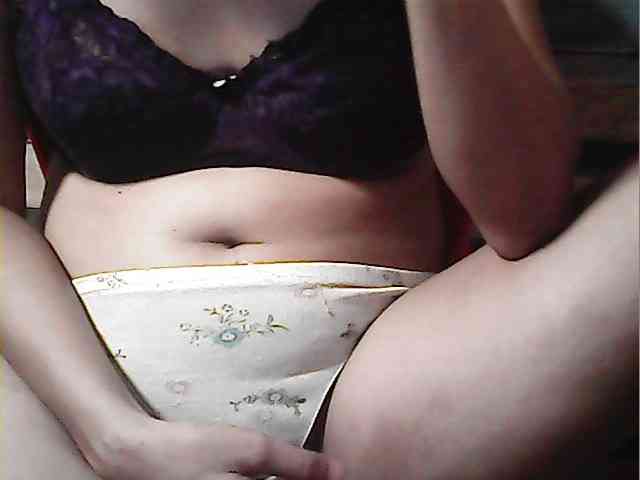 HornyNica webcam