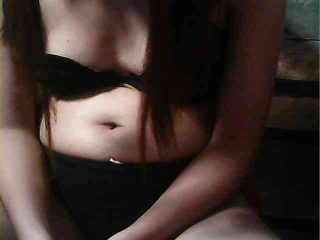 HornyNica webcam
