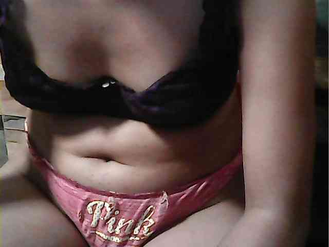 HornyNica webcam