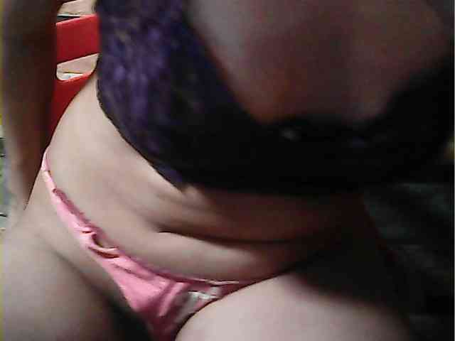 HornyNica webcam