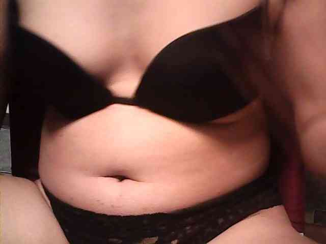 HornyNica webcam