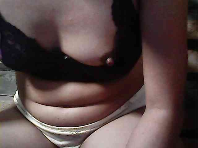 HornyNica webcam
