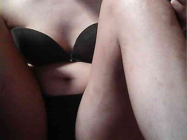 HornyNica webcam