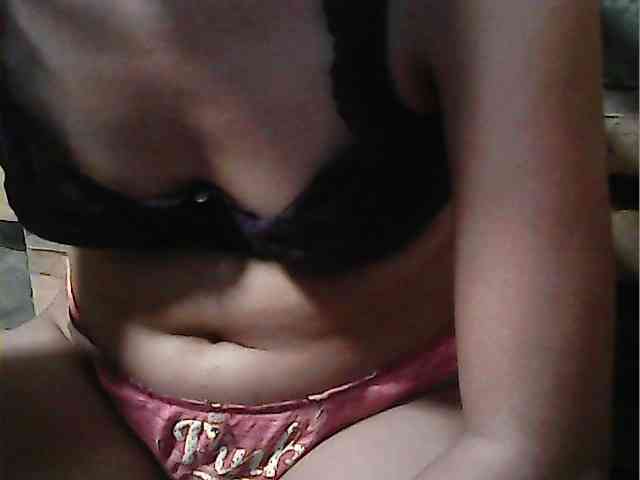 HornyNica webcam