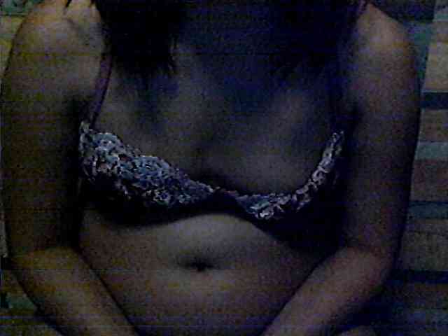 HornyNica webcam