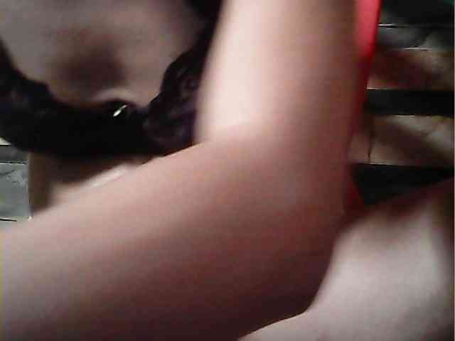HornyNica webcam