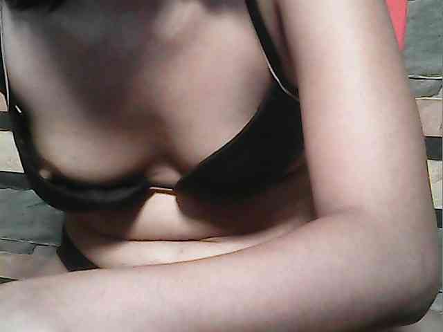 Model: HornyNica