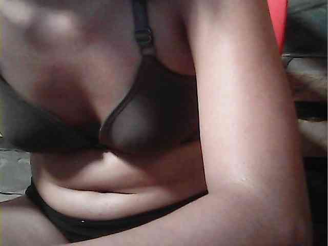 HornyNica webcam