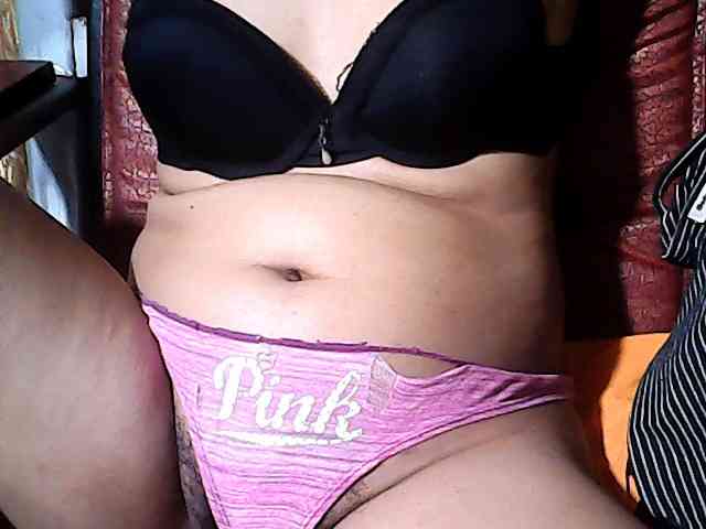 HornyNica webcam