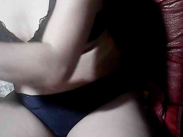 HornyNica webcam