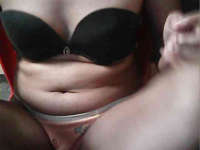 HornyNica webcam