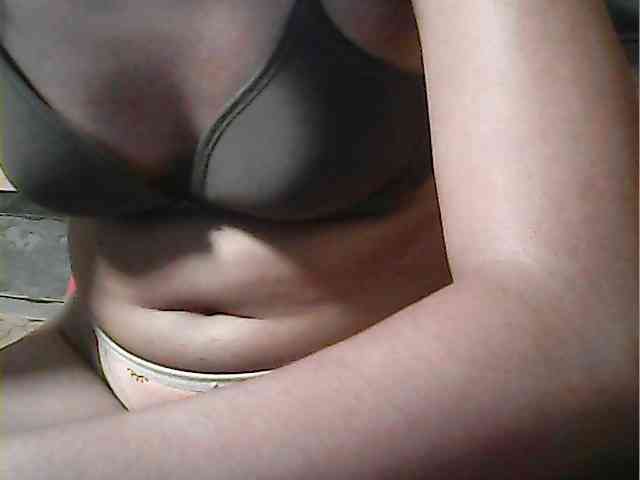 HornyNica webcam