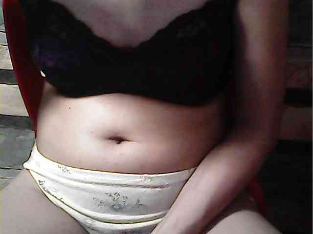 HornyNica webcam