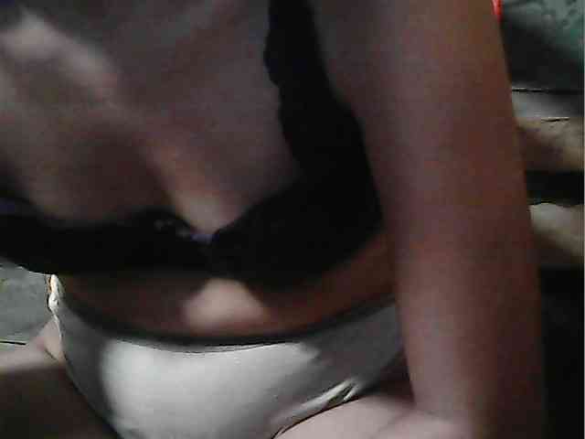HornyNica webcam