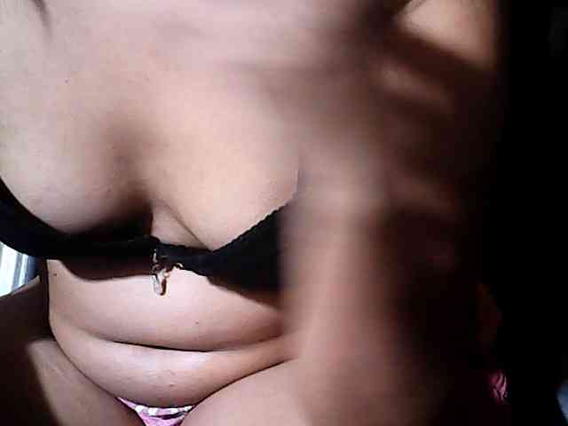 HornyNica webcam