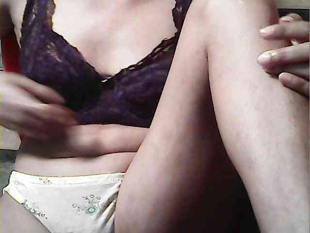 HornyNica webcam
