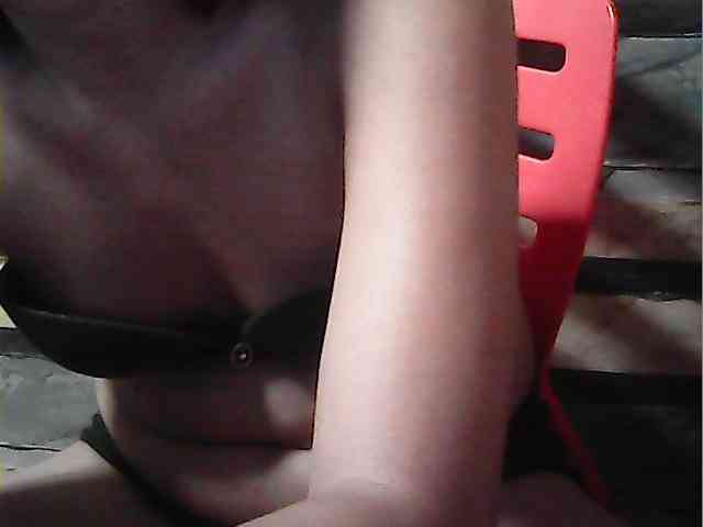 HornyNica webcam