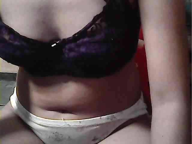 HornyNica webcam