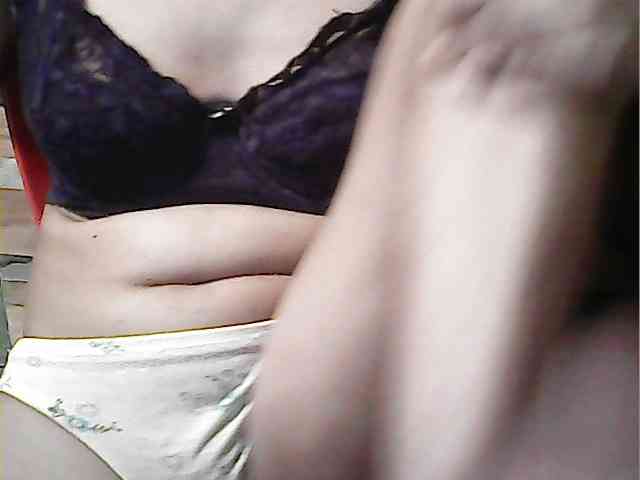 HornyNica webcam