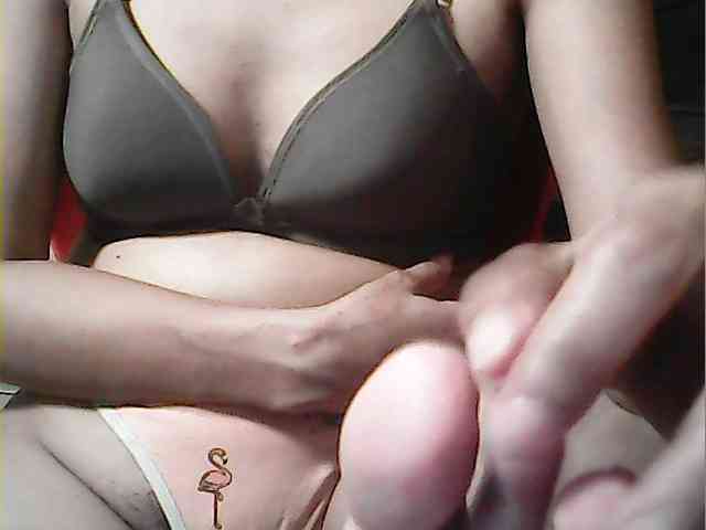 HornyNica webcam