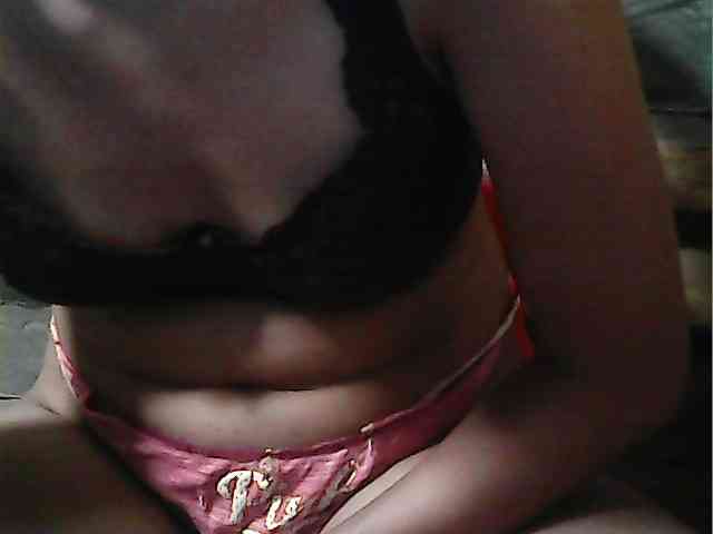HornyNica webcam