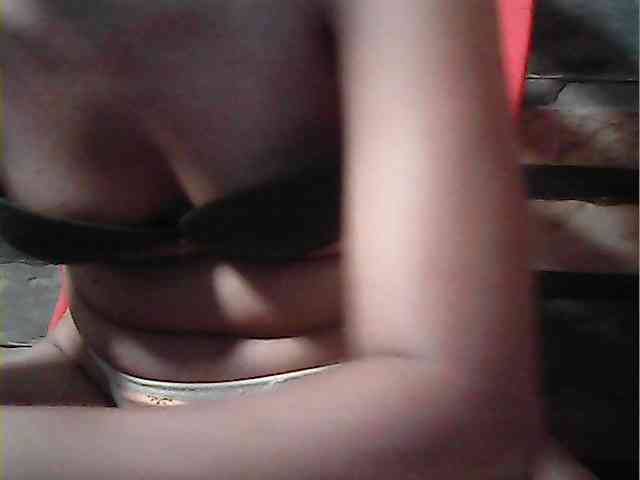 HornyNica webcam