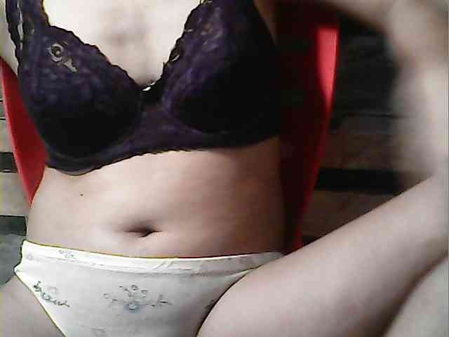 HornyNica webcam