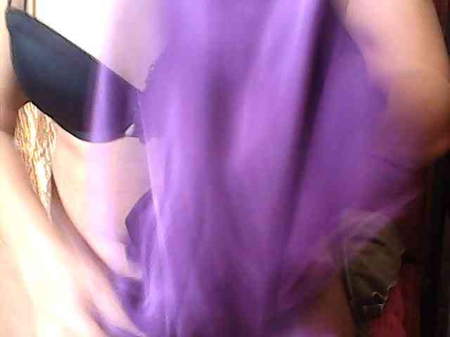 HornyNica webcam