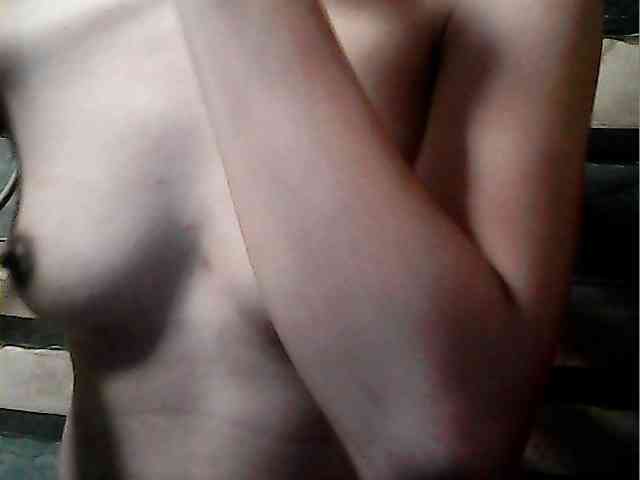 HornyNica webcam