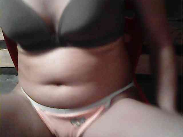 HornyNica webcam
