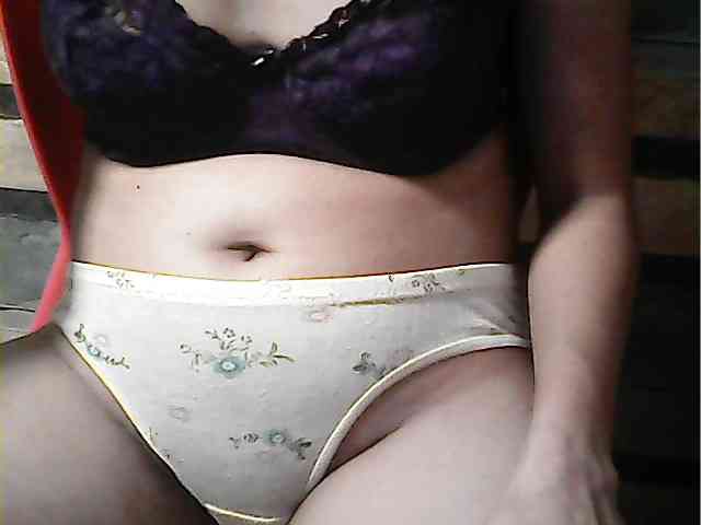 HornyNica webcam