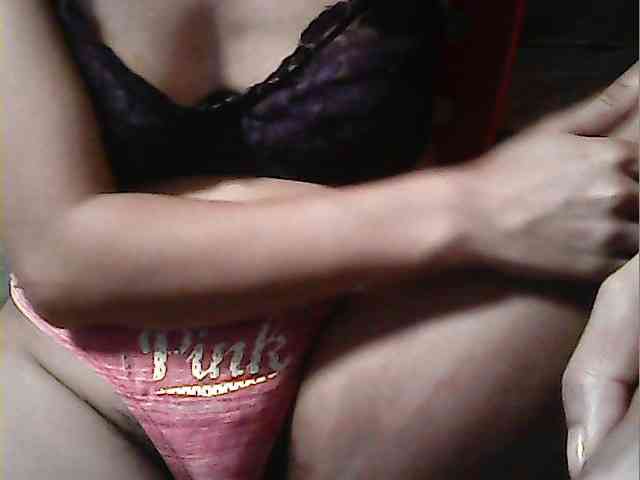 HornyNica webcam