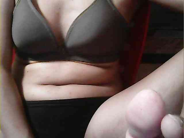 HornyNica webcam