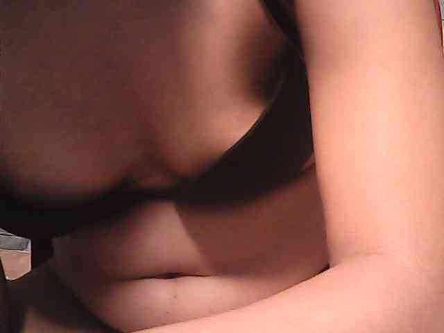 HornyNica webcam