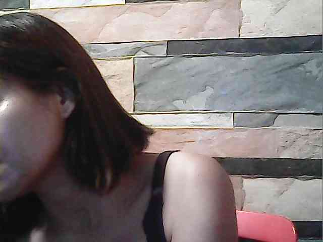 HornyNica webcam