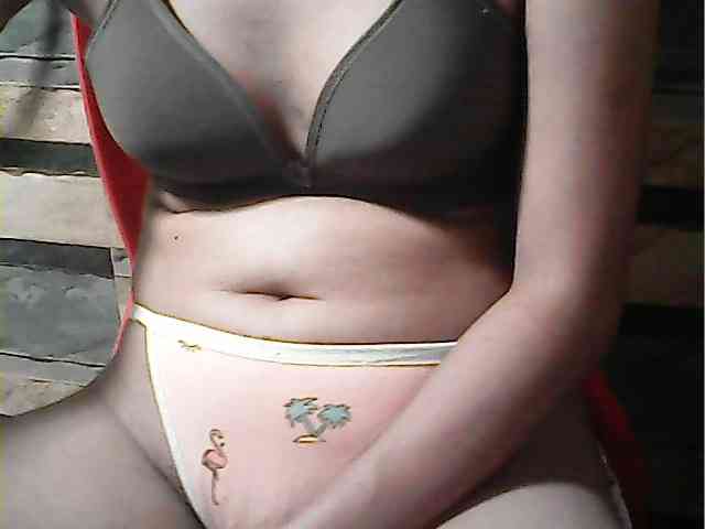 HornyNica webcam