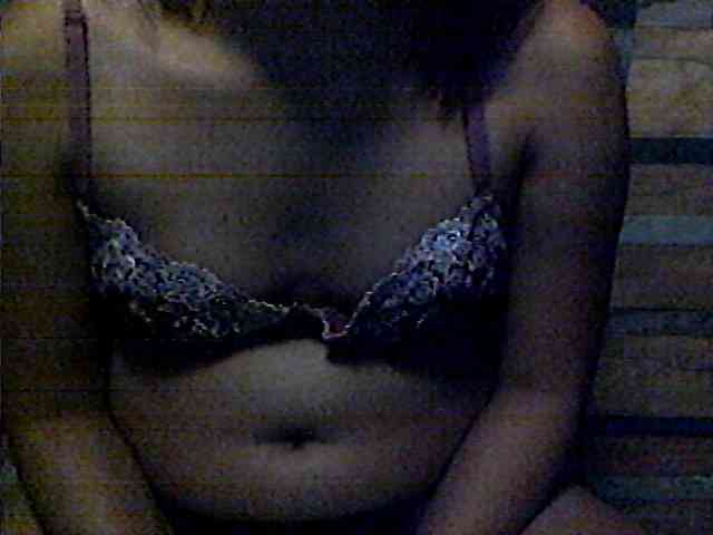 HornyNica webcam