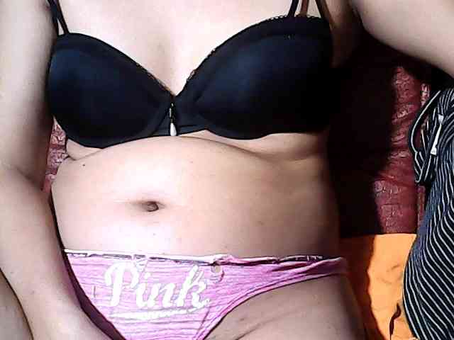 HornyNica webcam