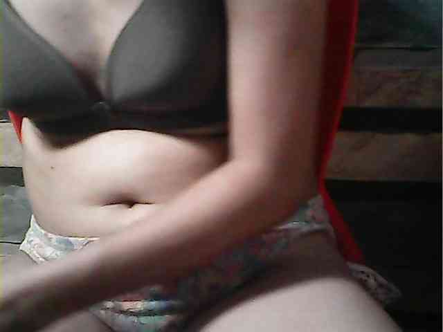 HornyNica webcam